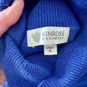 KINROSS Luxury 100% Cashmere Royal Blue Turtleneck Knit Sweater, Small $380